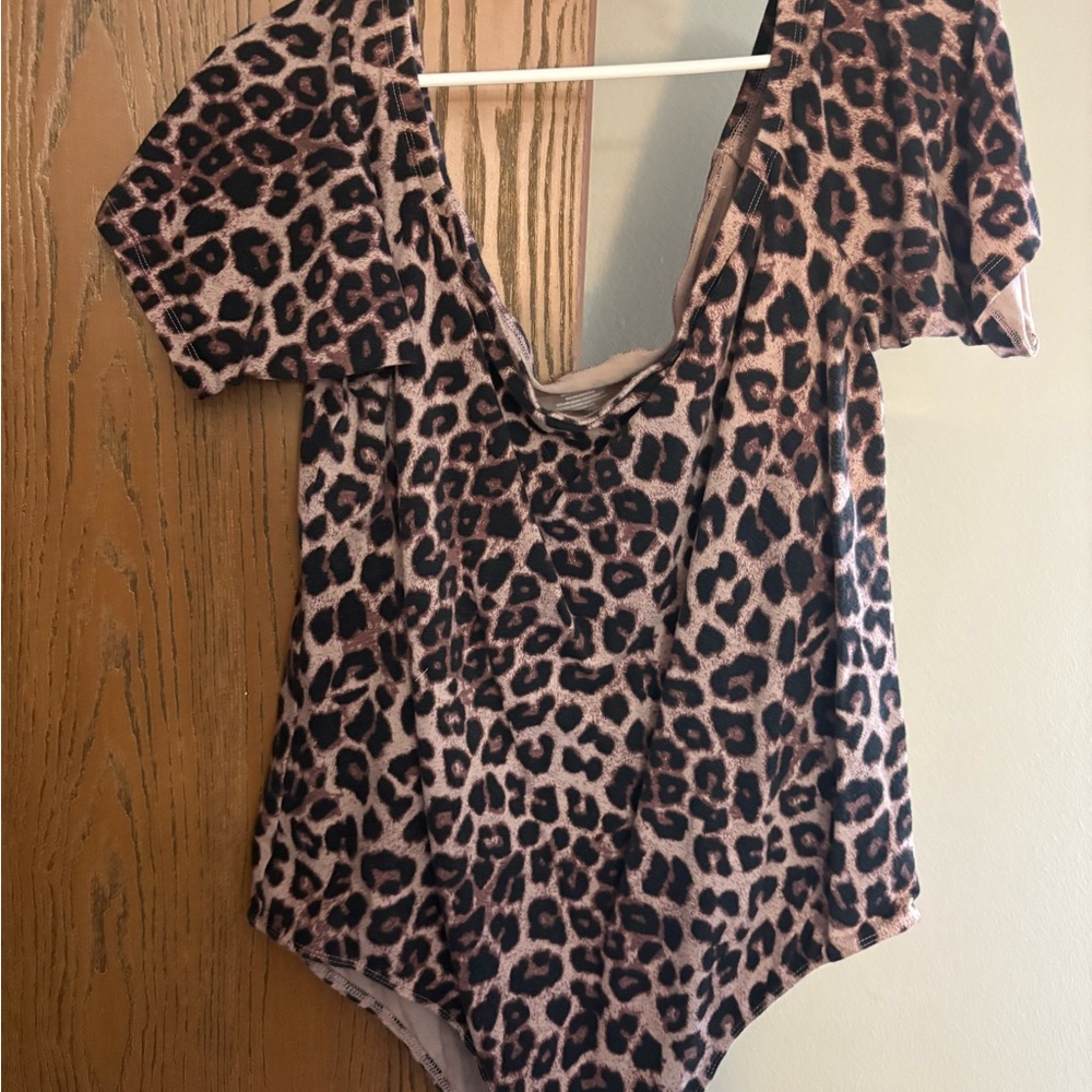 Torrid Women's Plus 3X Fitted Leopard Print Bodysuit